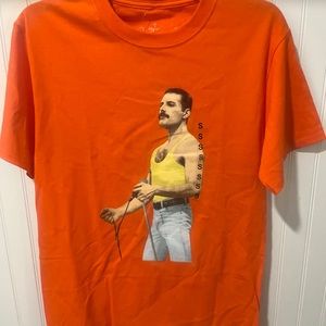 Freddie Mercury Orange Men's Graphic T-Shirt NWT Queen's Front Man Rock & Roll